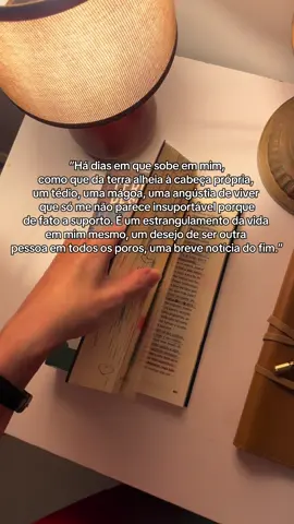 Esse livro deveria ser leitura obrigatória #livros #fyp 