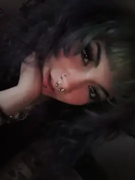 cringe and free ♡♡ 