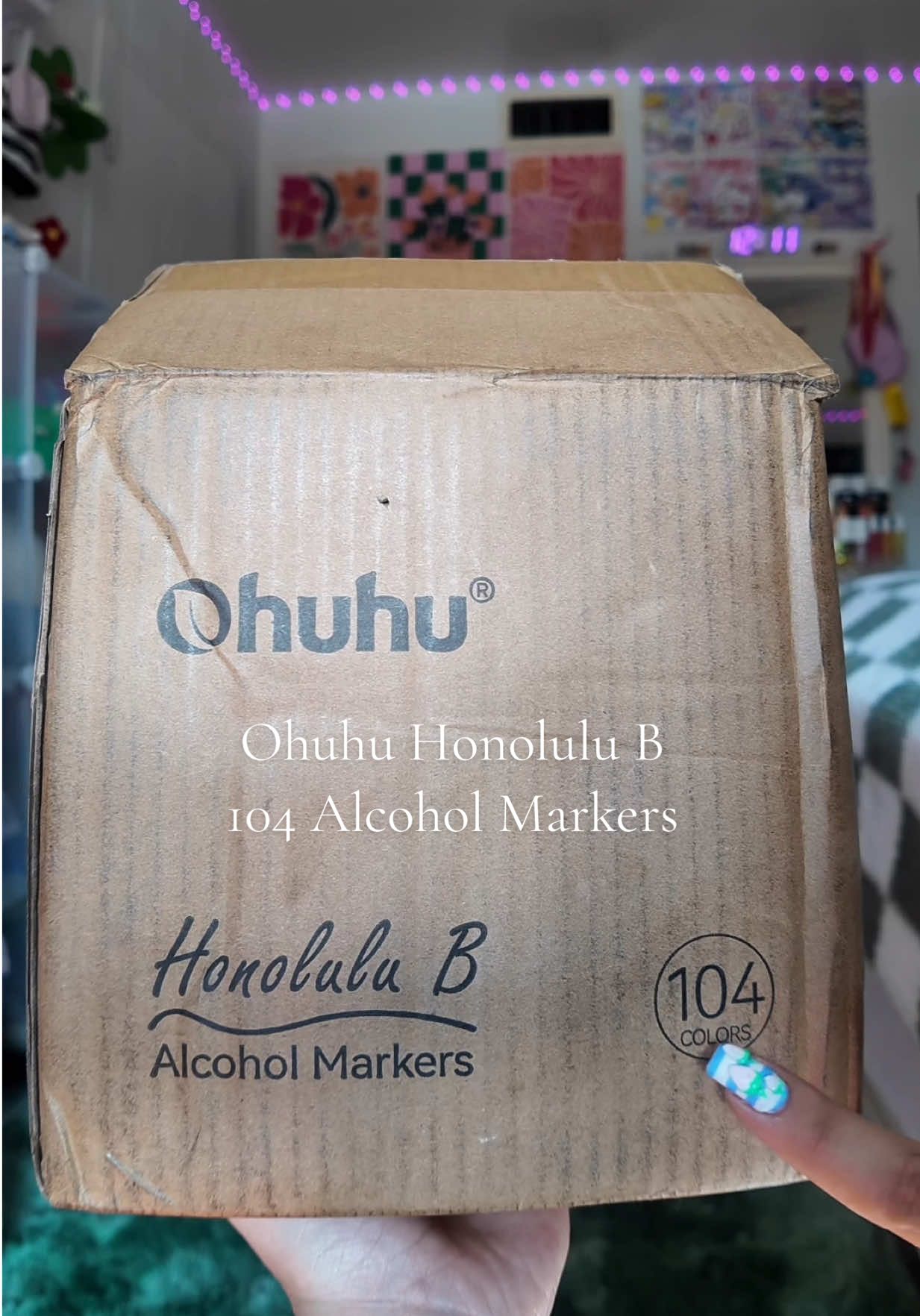 let’s color organize my @Ohuhuart markers 🍡🖤🎨🎧🍓 #ColourTok #OhuhuMarkers #Unboxing #AdultColoring #fyp  