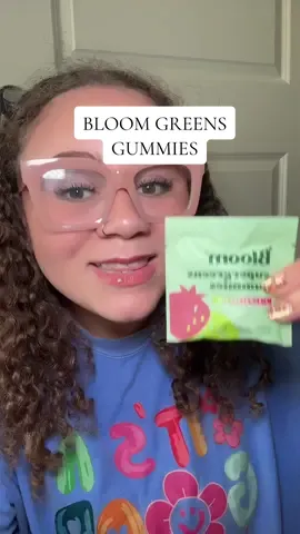 These really help with the food noise 😵‍💫 @Bloom Nutrition did their thing 👏🏻  #bloomnutritionnewarrivals #bloom #greensgummies #wellness #tiktokshopdealsforyoudays 