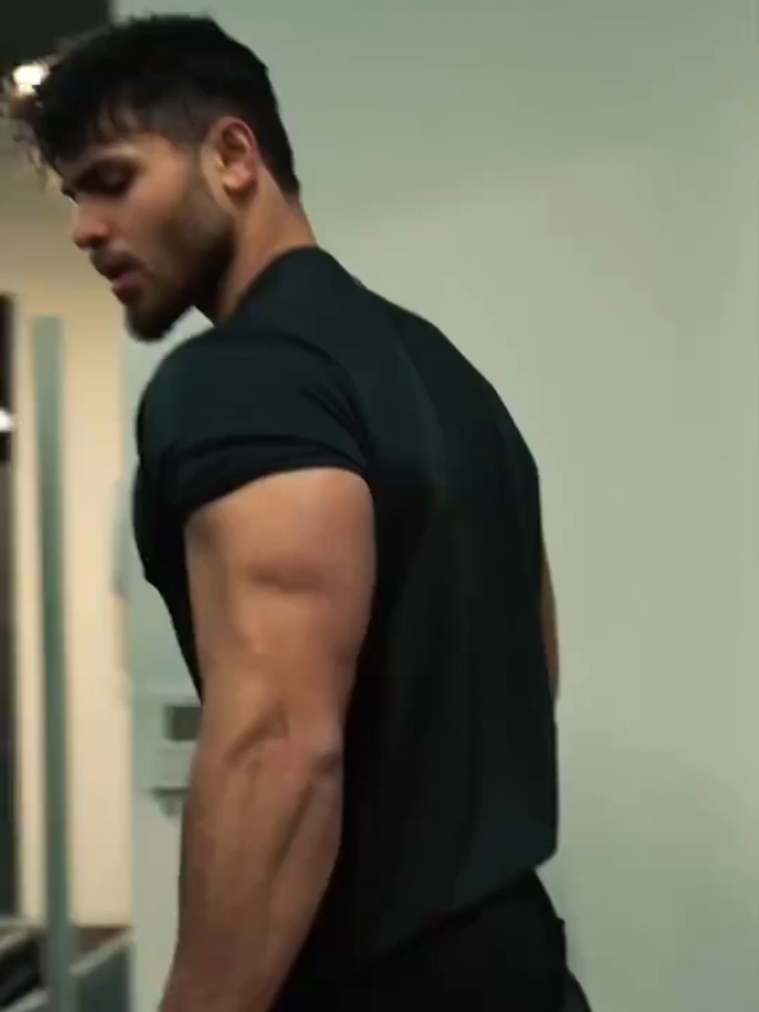 No gym. No excuses. Just results. 💪 Finding time for the gym isn’t easy, but getting fit doesn’t have to be complicated. 💪✨ Thousands have already transformed their strength, posture, and confidence with this simple method: a home workout routine that tones your body using just your space, no equipment needed. 🏠🔥 No heavy weights. No excuses. Just consistency, movement, and results. Want to know how to start? Comment “I WANT IT” and we’ll send you all the details! 📩 Link in bio. Simple. Effective. Transformative. #wallpilates #homeworkout #fitnesstransformation #healthylifestyle #wellnessjourney #workoutmotivation