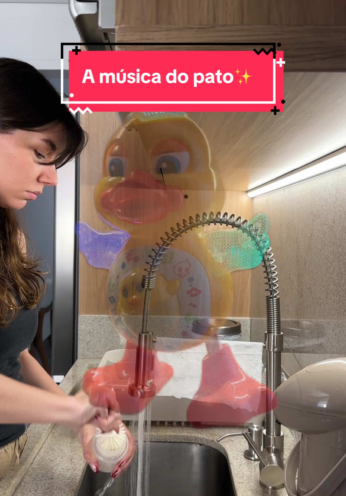 O loop infinito dessa música do pato na minha cabeça 24h por dia 🤯🤯 #maternidade #patinhodançante #tummytime 