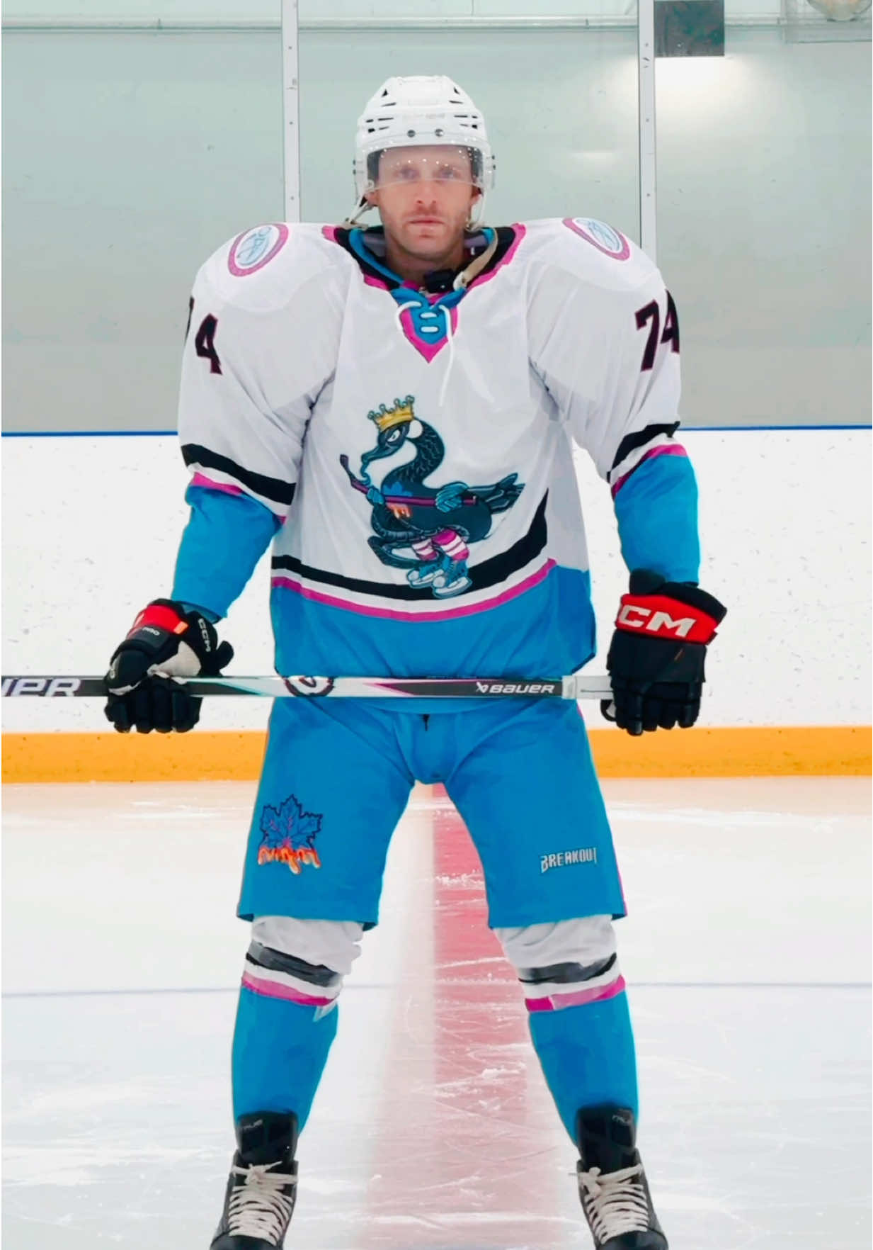 Introducing… BOULDER SHOULDER ™️@Canadian Cobra Chickens #hockey #pavelbarber #invention 