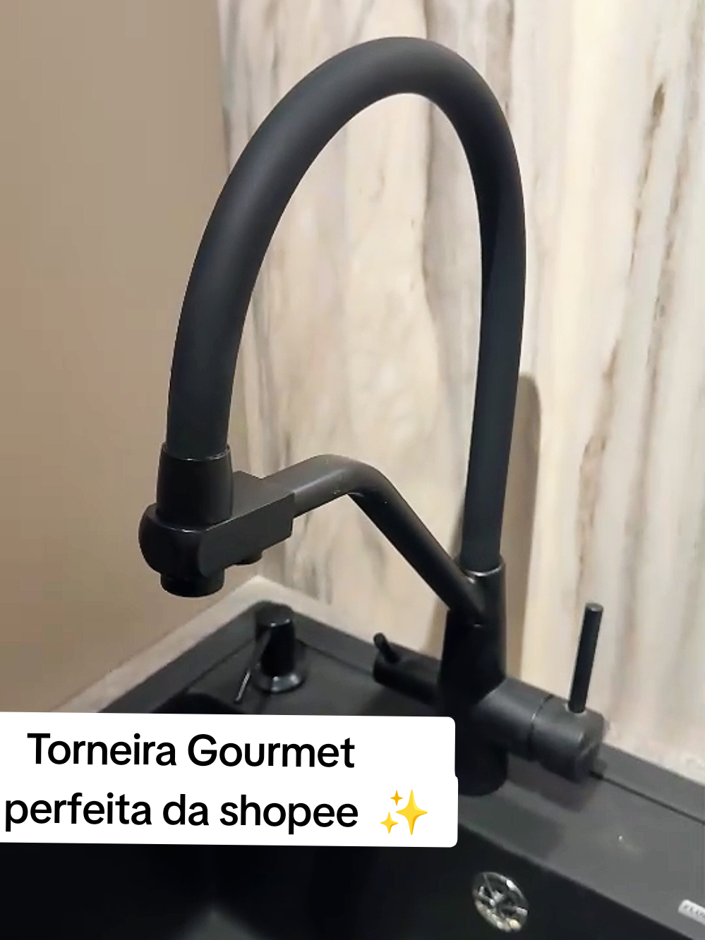 Torneira Gourmet da shopee  . . . . #reforma #enxovaldecasamento #torneira #bancada #cozinha 