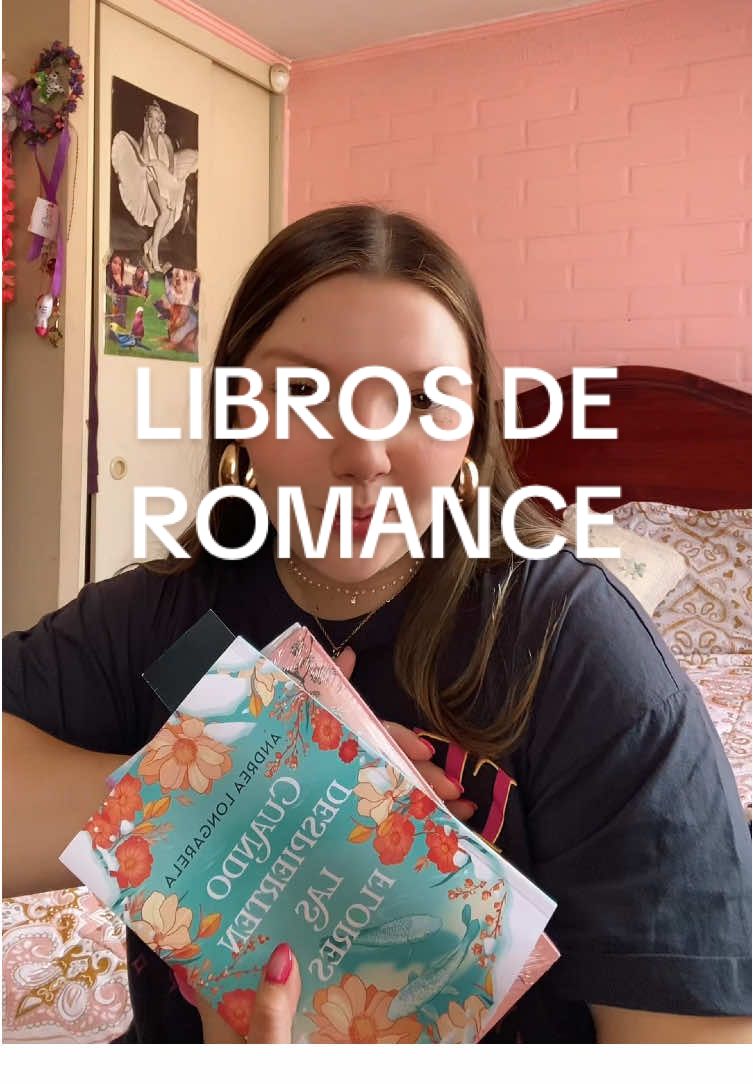 les traigo un mini haul de libros que compre para el cyberr💗 recomienden libros #librosromance #haul #recomendaciónlibros #chile #fyp 