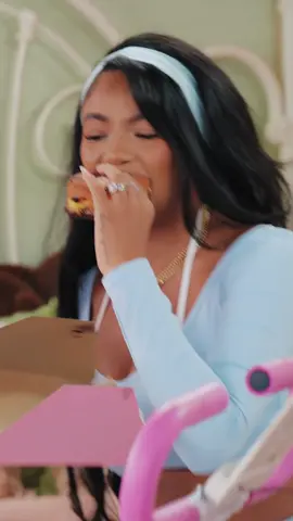 donuts count as protein right? 😭 new episode of #girltalk out now #workout 