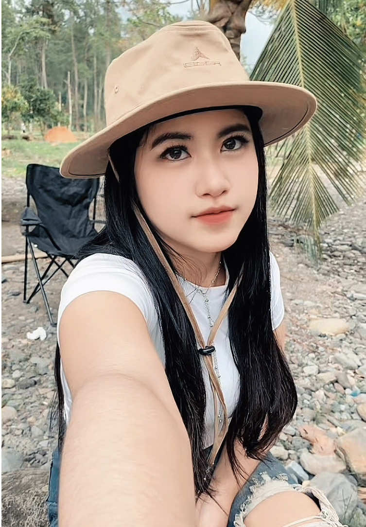 😜