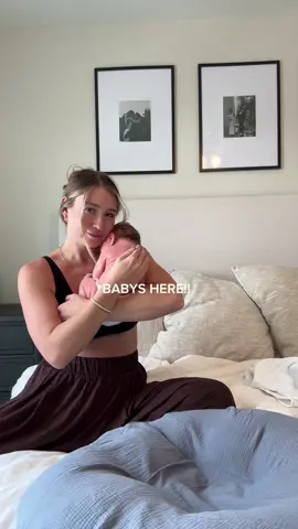 Third trimester CHECK ✨🩵🏋🏼‍♀️ i promised myself I would stay committed to movement through my whole pregnancy - and kept up with my strength training all the way until the morning my water broke!!😅💦 #womenworkouts #femalefitnessinfluencers #workingoutwhilepregnant #pregnancyworkout #pregnancystrenthtraining #postpartumjourney #creatorsearchinsights 