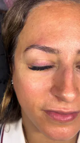 Wispy wetset 😍  BASE CC CURL 9mm-13mm SPIKES CC CURL 11mm-15mm  📍Toronto #wetsetlashes #wipsylashes #naturallashextensions #lashpluglyss #lashtiktok