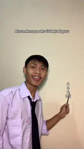 Tibake ra cocok dadi guru, cocoke dadi masa depanmu hiyak hiyak