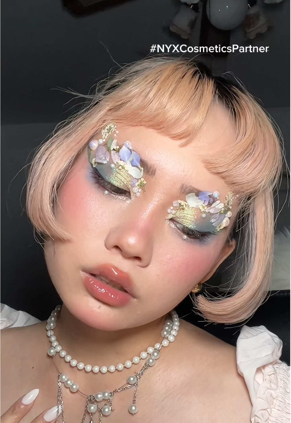 #NYXCosmeticsPartner Not me partnering with one of the brands that taught me how to do makeup as a kid 🤯🥹 I think it’s so cool that they’re doing more collaborations now and can’t wait to see more! @NYX Professional Makeup  #NYXCosmeticsxBridgerton 