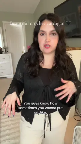 Perfect for those not so cold fall days! #crochet #crochetcardigan #fallfashion 