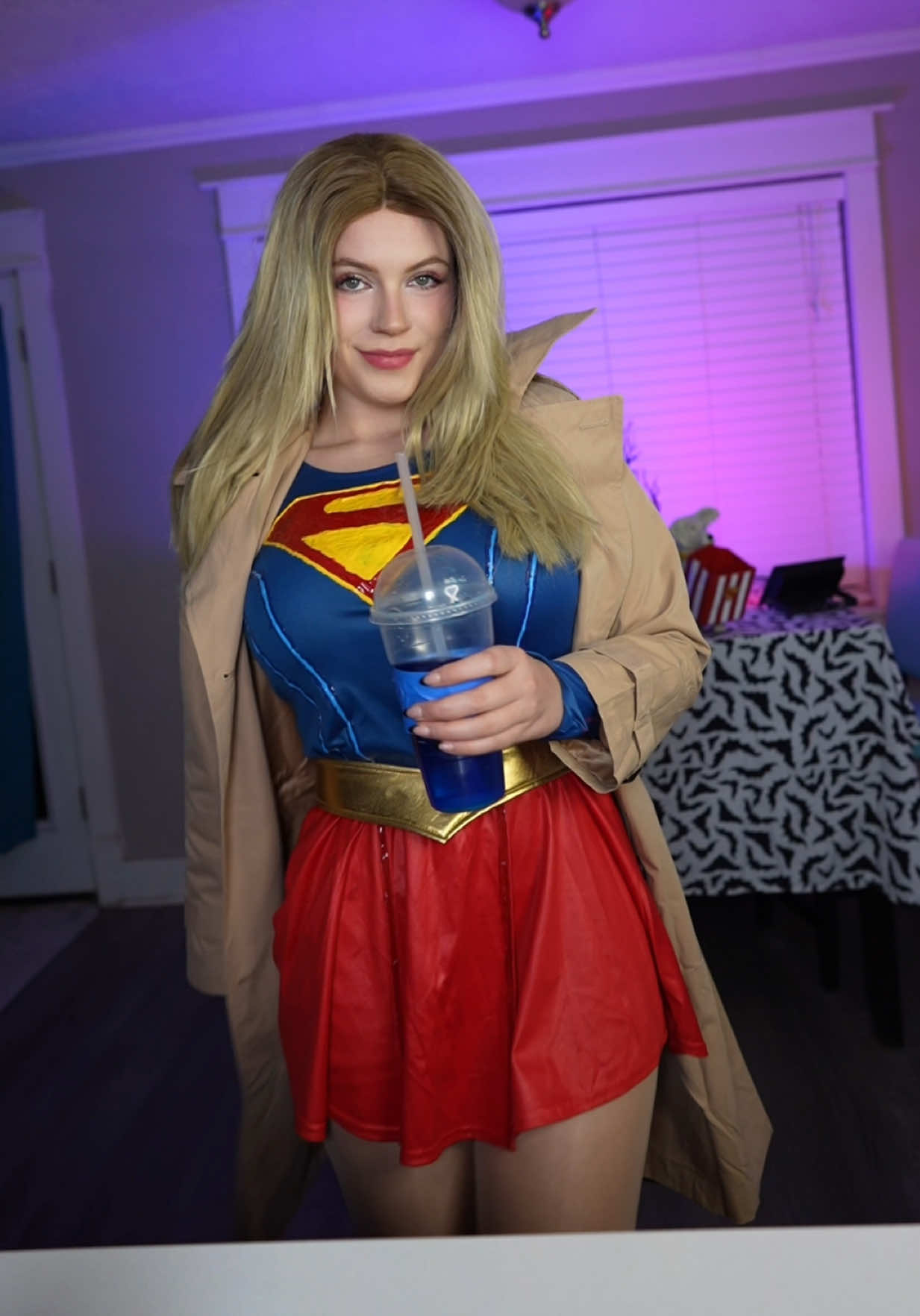 Is your costume ready 👀 the Halloween coutdown has begun 👻 #halloween #halloweekend #friday #supergirl #foryoupage 