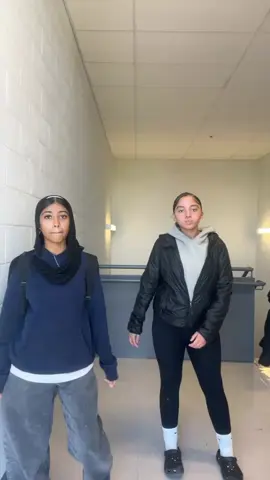 it’s getting colddd 🥹🥹#fyp #alexandtahnia #dance #viral 