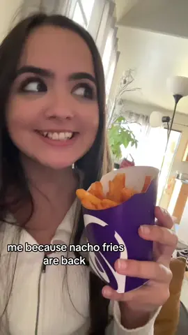 the last time i was this happy was when i got chik fil a #tacobell #nachofries #fyp #foru 