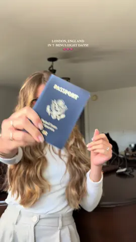 so extremely blessed to have this opportunity! DROP all the recommendations in the comments please!!🙏🏼🙌🏼🇬🇧 #tiktok #tiktoker #fyp #smallinfluencer #england 