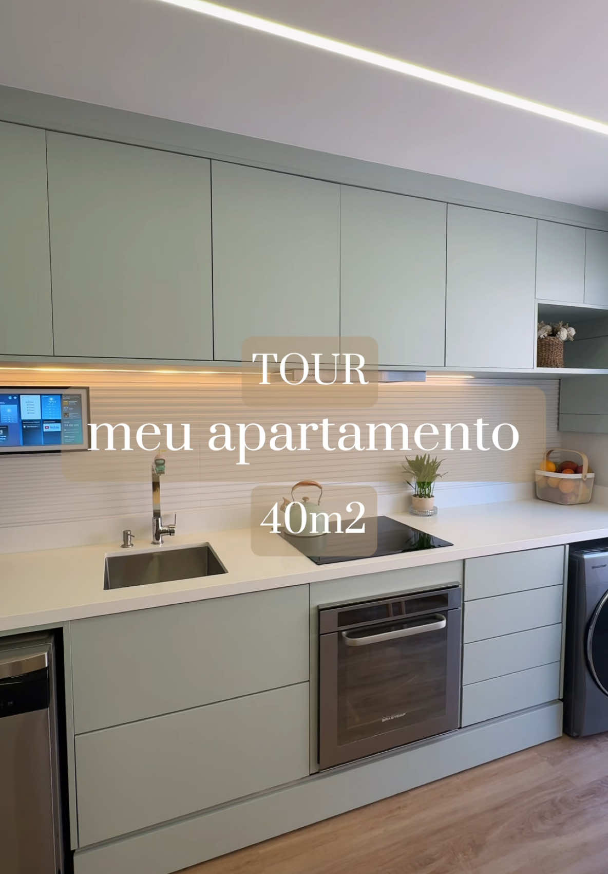 Tour pelo meu apartamento de 40m2 Marcenaria foi feita na linear planejados, contato: 11 91704-0514 (falar com Marcela)  #apartamento #apartamentopequeno #meuape #moveisplanejados #apartamentodecorado 