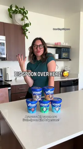 #workingwithyasso When it comes to Yasso’s new Frozen Greek Yogurt, I’m using big spoons only!  🥄 You may know @Yasso Frozen Greek Yogurt from their greek yogurt bars, but they’re now spoonable! Their Frozen Greek Yogurt is ridiculously creamy and contains roughly 19g of protein per container! 🤯 There are five bold, better-for-you flavors! Find them exclusively at select @target locations by clicking the link in our bio! 🎯 #yasso 
