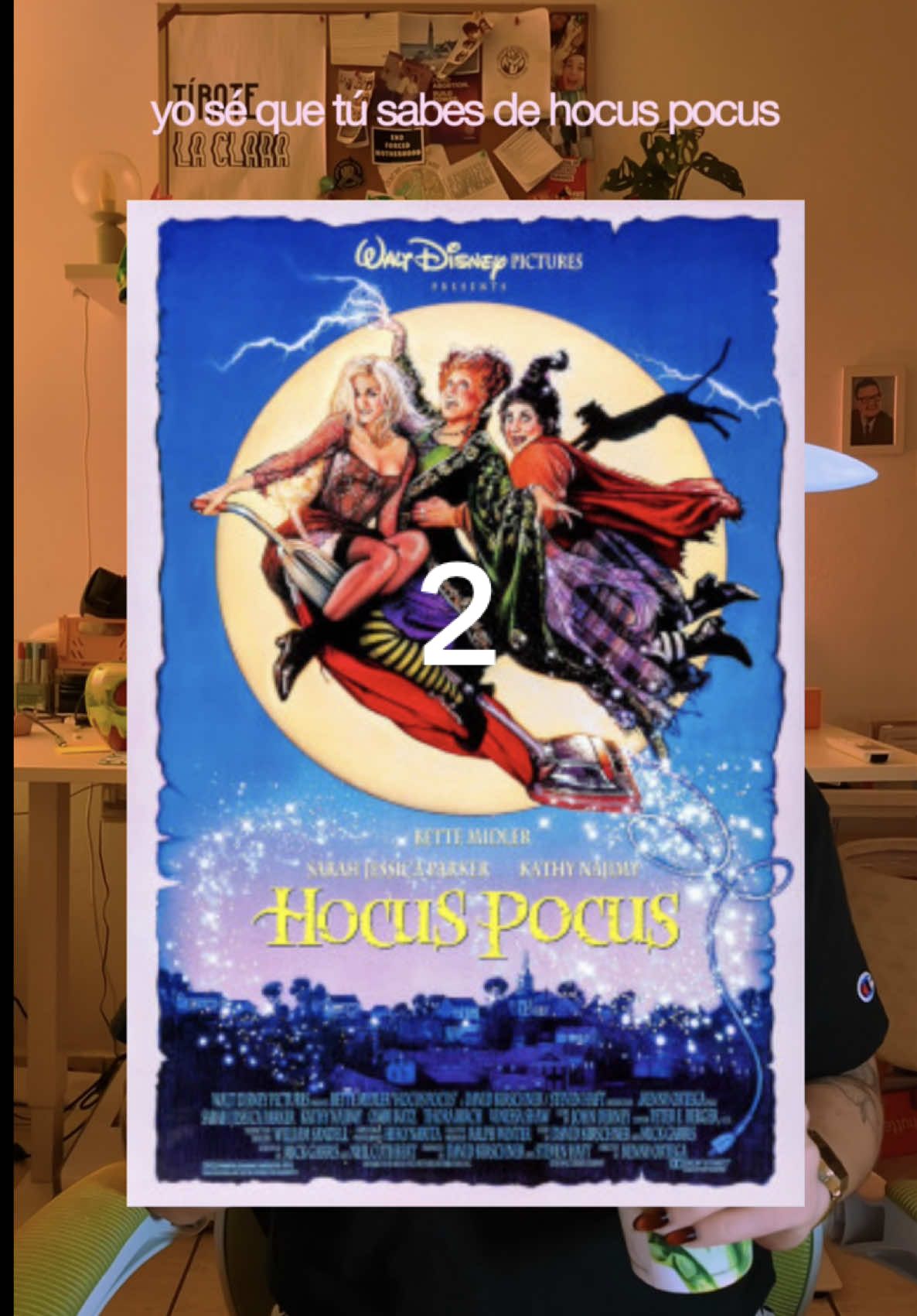 Respuesta a @Karla Parte 2 🥸🧙‍♀️🔮 - cómo hocus pocus estuvo ahead of its time + what it means now ahora que le corremos al “cringe” ✨ #hocuspocus #substackwriters #LatinasWhoWrite #popculture #yapsession 