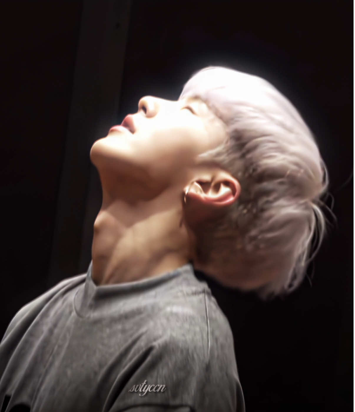 #HOSHI hey guys it's been a while... I didn't really plan on posting here again tbh. I lost a bit of motivation since my edits were flopping :/ this might be my last edit on this acc but I'm still active on @ᥫ᭡ if you still wanna support me there🤍 love u all, thank you for everything. ib:@daemsiel♕︎ & @Breortis 