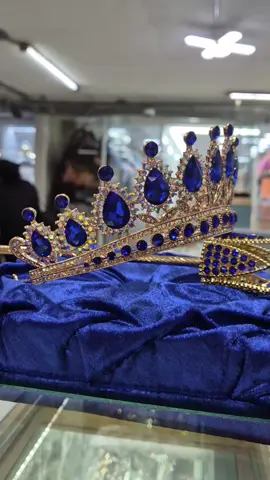 Corona azul rey para XV años  #corona #xvaños #coronatime 