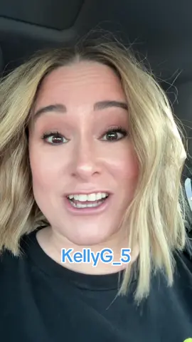 Happy Birthday to my friend  @KellyG5 🇨🇦  #happybirthday #parody #comedy #bestie 