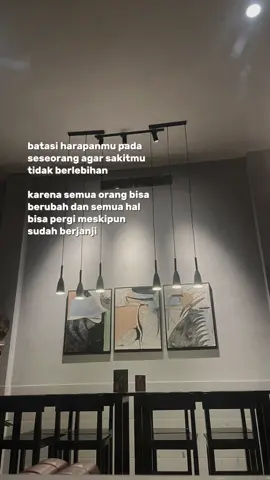 Inget jangan terlalu berekspetasi sama orang baru ya #fyp #fypforyou #lewatberanda #sadstory #storywa 