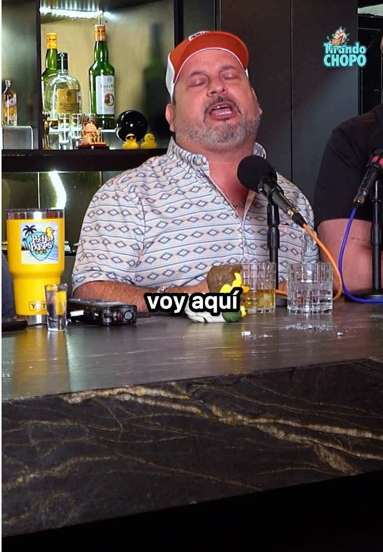 El tartamudo que ya no necesitaba escuela 😂🎙️ #tirandochopo #podcastclips #potro #fyp #viral #cososcañon #humor 