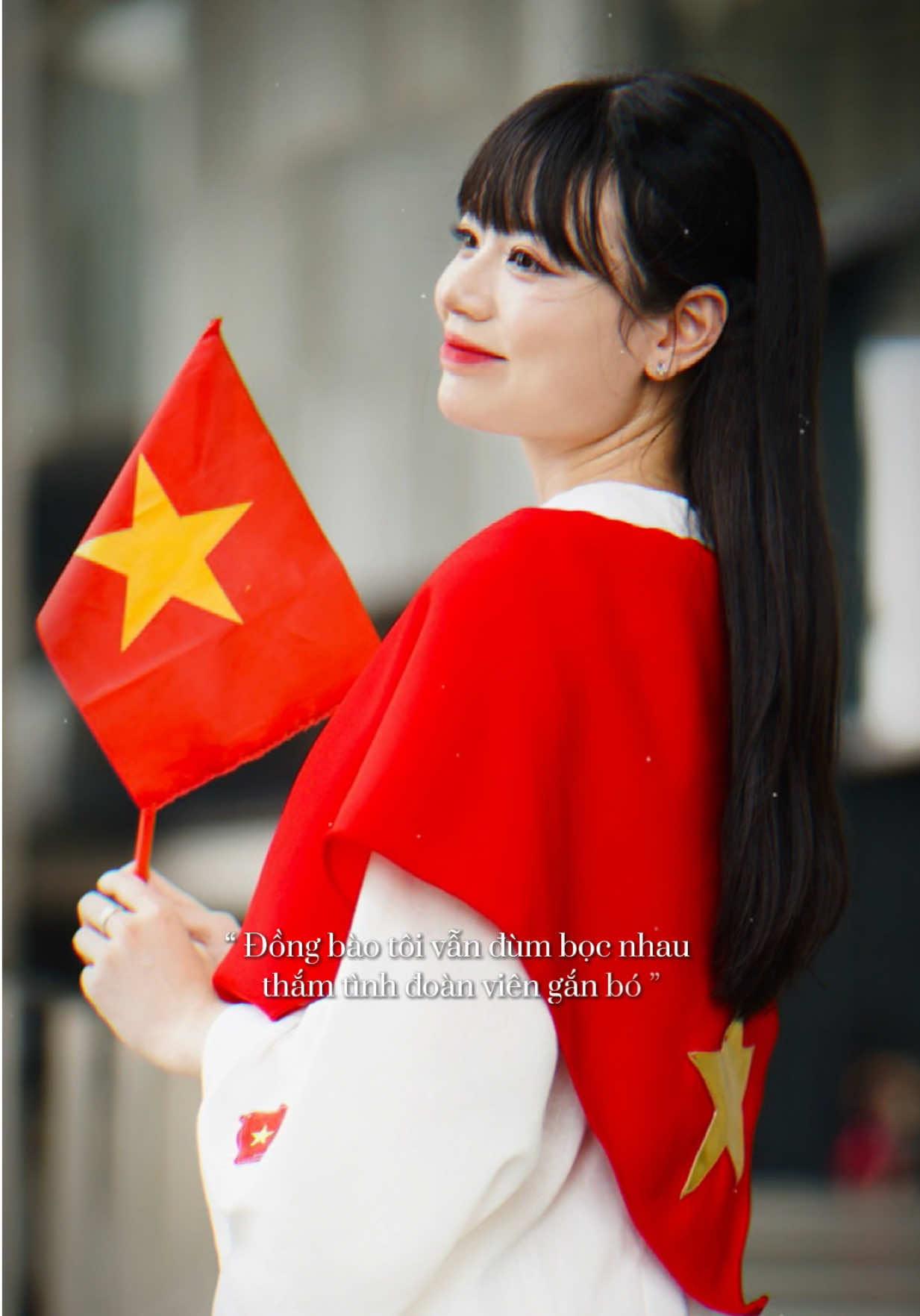 “Ta sẽ đóng những con tàu đi khắp đại dương, nhưng trước hết phải có những con người đẹp nhất, biết căm thù và biết yêu thương.” 🇻🇳❤️