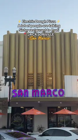 Cacio E Pepe Pizza add sausage 🍕  Cobb salad blue cheese on the 🥗  Hazelnut Crunch Gelato 🍧 Salted Caramel Gelato 🍨 ELECTRIC DOUGH  Jacksonville Florida  1996 San Marco Blvd  #fyp #florida #pizza #wieiad #foodtiktok 