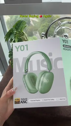 Great Apple-like headphones with awesome sound #earbuds  #trend7414tts1469 #TikTokShopBlackFriday #spotlightfinds 