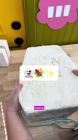 👻💐✨ #slipcastceramics #ceramics #slipcastingprocess #slipcasting #vintagehalloween 