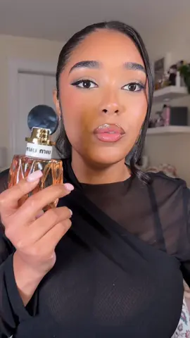 Un Regalito de @Miu Miu 💖 este perfume me encantó wow !!! #paratiiiiiiiiiiiiiiiiiiiiiiiiiiiiiii #paratii #giftedbymiumiu #miumiubeauty #miutinebydefinition 