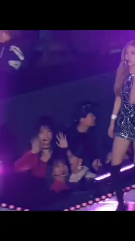 idols looking at blackpink #blackpink #fyp #kpop