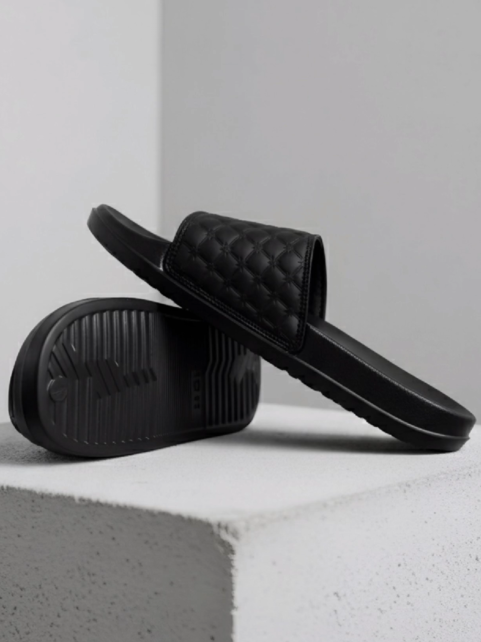 Harga promo dikeranjang #masukberandafyp #outfitideas #fashionpria #sandalslop #sandalmurah 