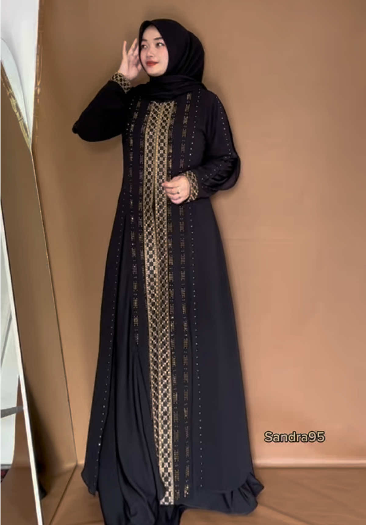 Rekomendasi abaya turkey #abaya #abayaturkey #abayahitam #dress #abayastyle 