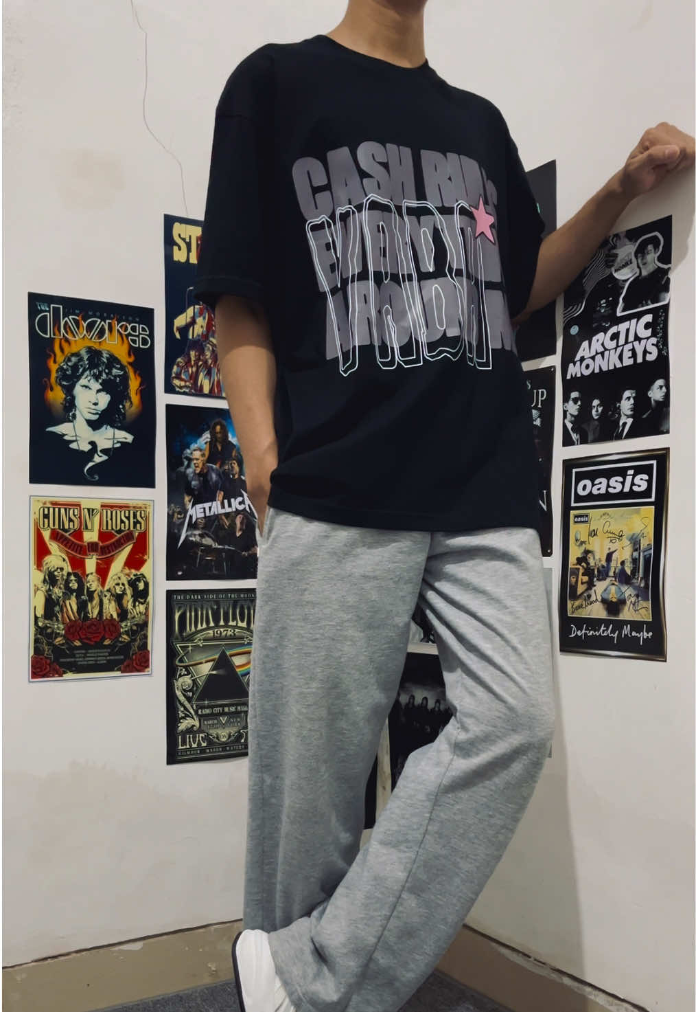 @Hi Vaba.id #outfitideas #rekomendasioutfit #outfitinspo #outfitinspiration #kaosoversize 