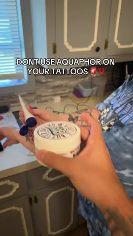 stop making this mistake #aquaphor #vaseline #tattoos #tattooaftercare #tattoohealing 