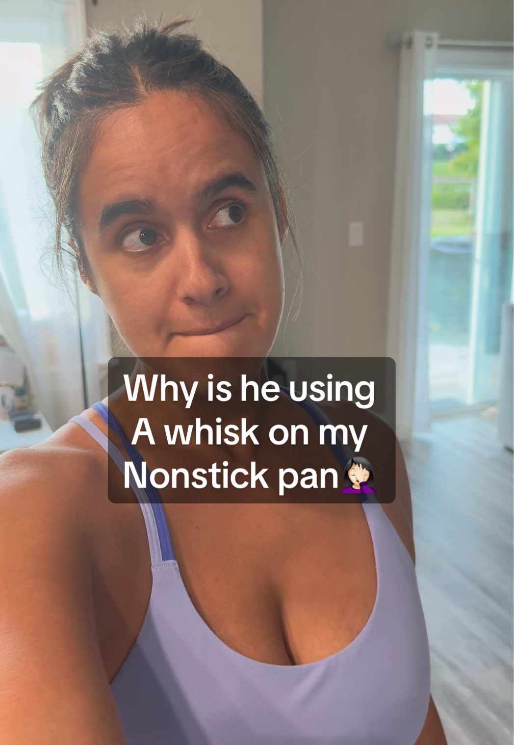 He’s cooking dinner 🥘 let me pick a different battle😩😩 but I don’t wanna😎