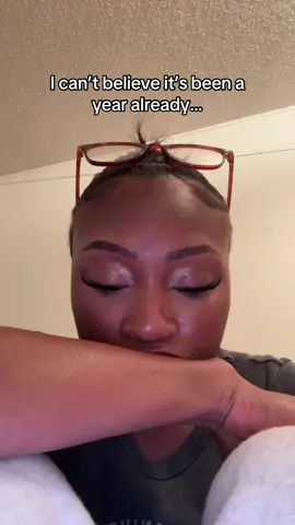 I was gonna record a cover, but I physically cannot do it without crying. #onedirection #liampayne #directioners #fyp 