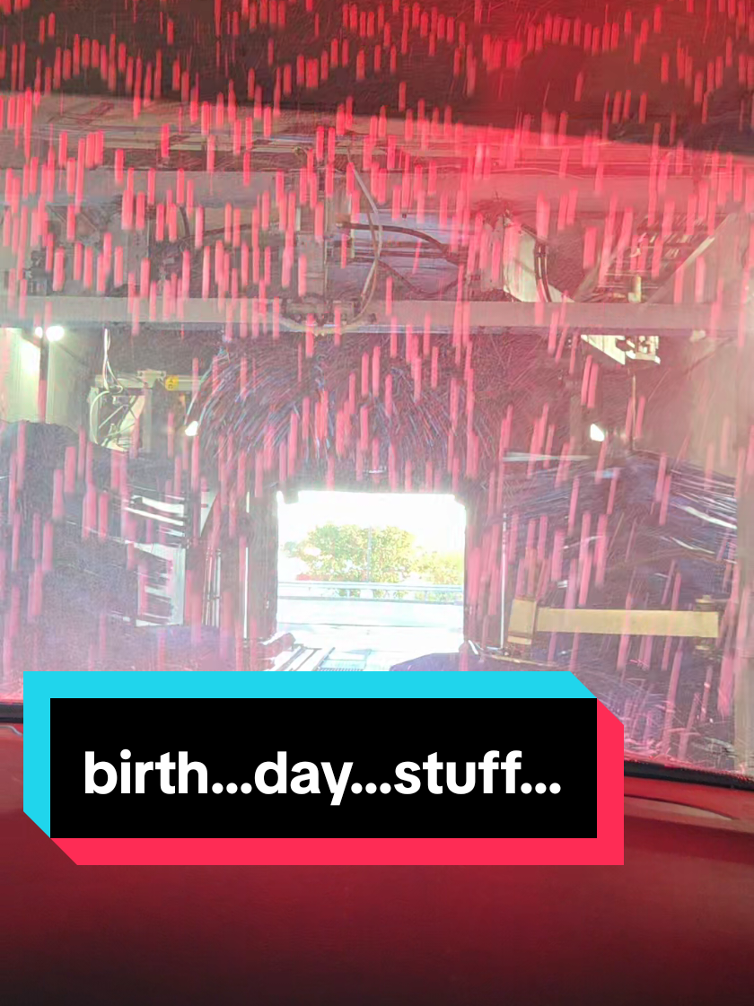 ride with the Piper baby...jeep wash..Pizza pick up.. #bornday #Mybirthday 