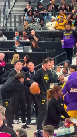 #lukadoncic #basketball #lakers #dangelorussell 