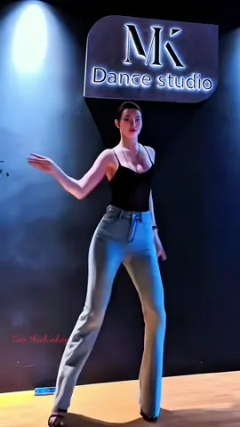 #dance #nhaytiktok #dancer #viral #trending 