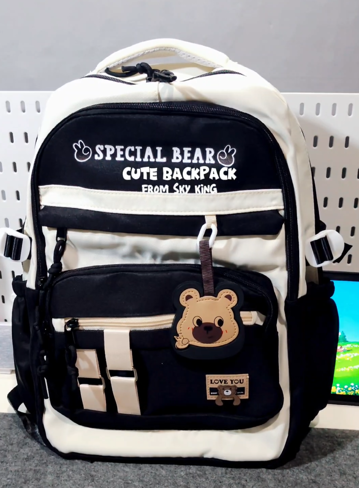 Stay cute and organized wherever you go! 🎒 This “Special Bear” backpack is perfect for school, travel, or daily use — super spacious, waterproof, and totally aesthetic! 🧸 #schoolbag  #AestheticBag #CuteBackpack #backpack #backpackforschool 