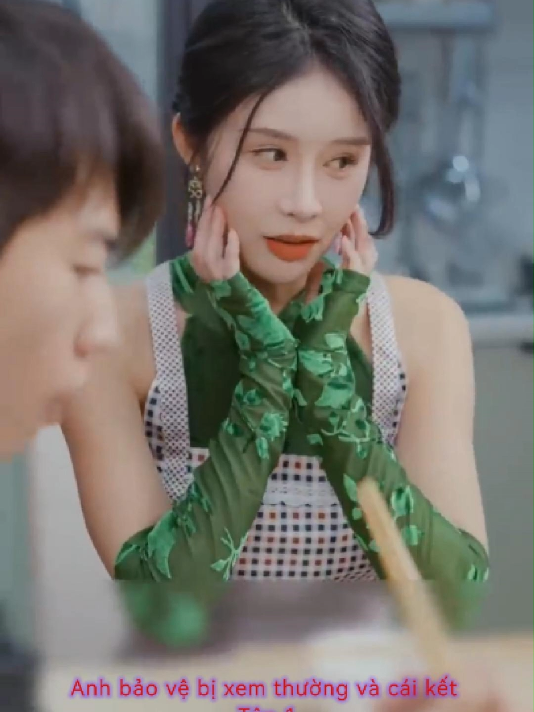 Chàng bảo vệ bị xem thường và cái kết - P1