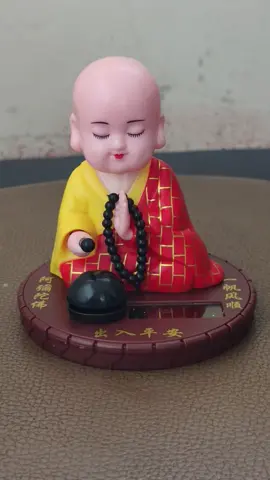 ငွေ၀င်လာဘ်ခေါ်တဲ့တရုတ်သီချင်းလေးတဲ့💸🍀 #သီချင်းနဲ့အရုပ်လေးနဲ့ကွက်တိကျနေလို့ 🫶#ချစ်စရာလေးကွယ်🥺💗 