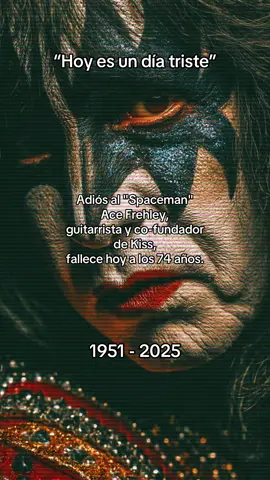 “Hoy es un día triste” ¡El rock está de luto! Nos deja Ace Frehley, guitarrista fundador de KISS y alma de muchos de los riffs más potentes de la historia. 🎸 Buen viaje, Spaceman. ⚡️🤘 #chocochentero #AceFrehley #Kiss #iwasmadeforlovingyou #hoy 