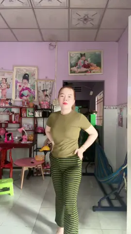 Quần ống loe sọc ngan#quanongloe #yenthy1 #xuhuong 