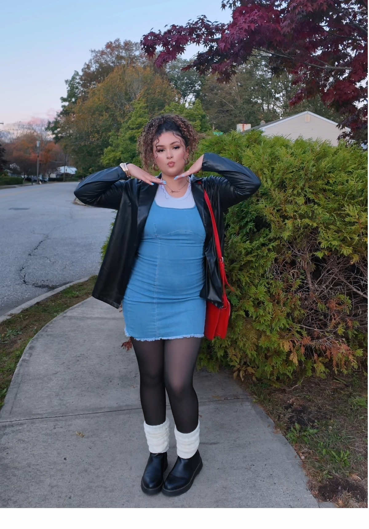 Fall fashion mood: cozy, layered, and a little bit elevated 🍁✨ Everything’s linked in my LTK so you can shop the looks! 🛍️ Which one are you rocking first? 👇🏽#curlgirlari #fallfashion #falloutfitinspo #fallStyle #OOTD  