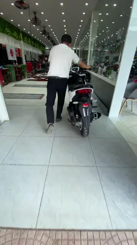 Vario 125 chỗ ae dắt hãng bao nhiêu, chỗ mình 46củ 🍠 #va #vario #varo125#xuhuong 